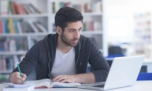 Benefits of Pursuing Your Business Degree Online